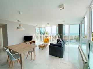 Rent Flat in Diagonal Mar i el Front Marítim del Poblenou. Exclusiva propiedad en alquiler temporal con vistas panorámicas