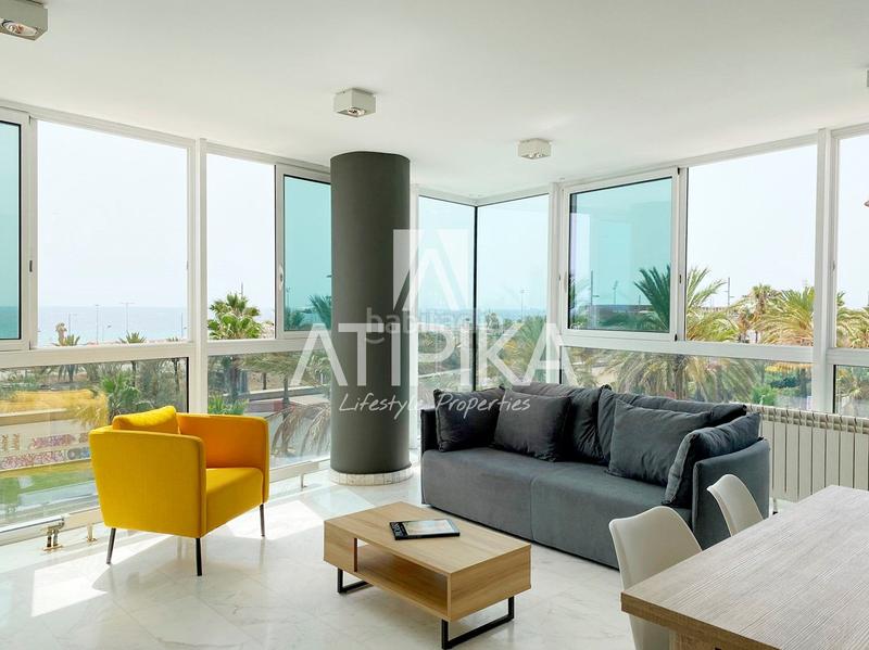 Foto 894c5a8f-e443-4c8a-bbeb-c57b8117d631. Alquiler piso exclusiva propiedad en alquiler temporal y en venta con vistas panorámicas al mar en diagonal mar en Barcelona