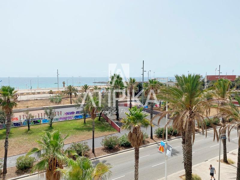 Foto a00db121-fec4-4ec4-94ed-ffdcced8f222. Alquiler piso exclusiva propiedad en alquiler temporal y en venta con vistas panorámicas al mar en diagonal mar en Barcelona