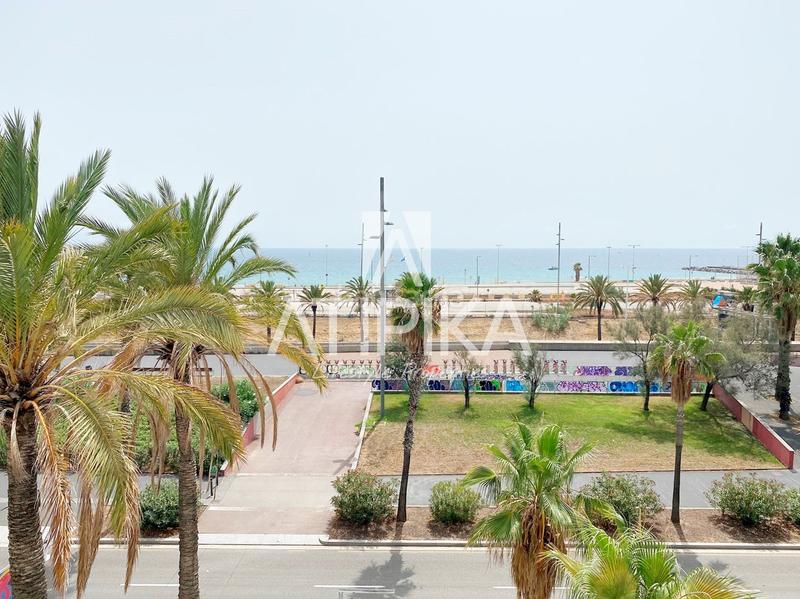 Foto f903b3b1-e207-47e0-a96d-bf483a00f531. Alquiler piso exclusiva propiedad en alquiler temporal y en venta con vistas panorámicas al mar en diagonal mar en Barcelona