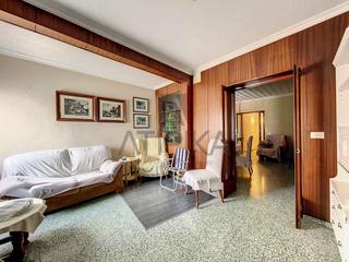 Casa en Centre Històric. Casa de 376m2 con patio en venta en mahón