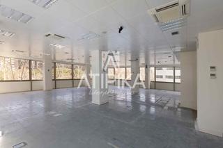 Miete Büro in Barri de les Corts. Oficina recién reformada en alquiler en avenida diagonal