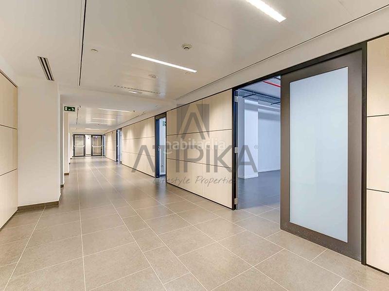 Foto 6296b07a-cd20-41d8-b5b4-42a50d110035. Alquiler oficina espacio para uso sanitario en alquiler en sant gervasi en Barcelona