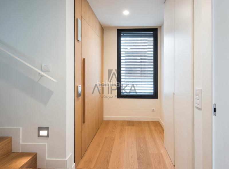 Foto 0fe65e5b-c348-4607-8b53-b0f9bf674aa9. Casa con parcheggio piscina in Sarrià Barcelona