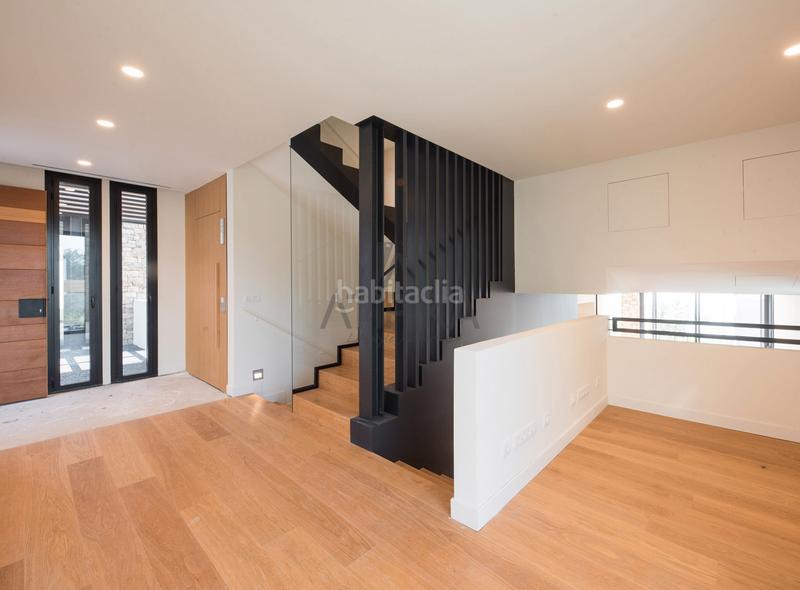 Foto 1e3e4820-2039-4cc5-8d7c-45ad999e463c. Casa con parcheggio piscina in Sarrià Barcelona