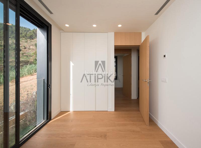 Foto 505f790d-2f04-4e18-b27f-901d2aca2014. Casa con parcheggio piscina in Sarrià Barcelona