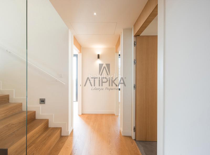 Foto ee598615-5840-4207-bb84-7d5c92ddbbf2. Casa con parcheggio piscina in Sarrià Barcelona