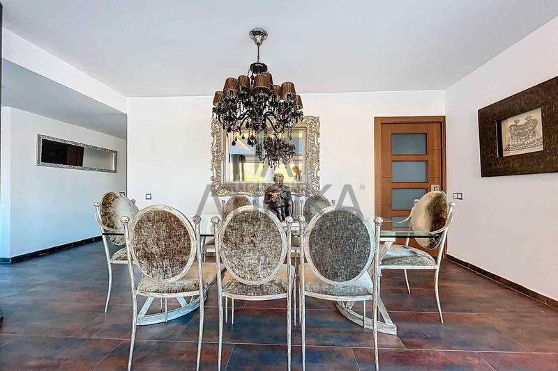 Foto 6b62bc04-de18-40a4-be8d-975c11b69e38. Casa con parcheggio piscina in Levantina - Montgavina - Quintmar Sitges