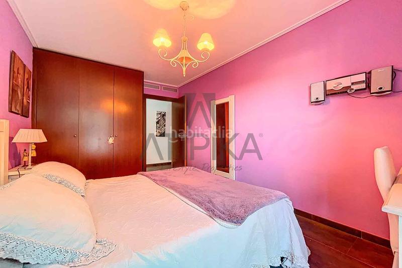 Foto 94de0977-c31d-40db-a766-1ed1ece68bdb. Casa con parcheggio piscina in Levantina - Montgavina - Quintmar Sitges