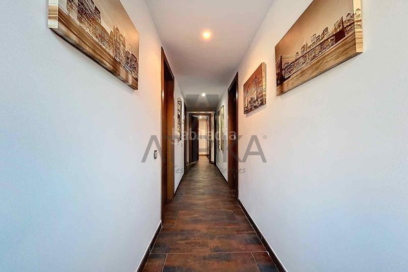 Foto babbb20b-e909-42b2-8eb8-43bfa8f26743. Casa con parcheggio piscina in Levantina - Montgavina - Quintmar Sitges