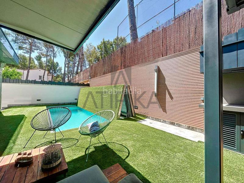 Foto b71e0206-f672-407b-904f-dab90f604f82. Casa con riscaldamento parcheggio piscina in Montmar Castelldefels
