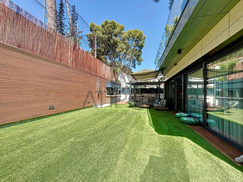 Foto f5bf3761-c718-46b9-9164-1642538d18c8. Casa con riscaldamento parcheggio piscina in Montmar Castelldefels