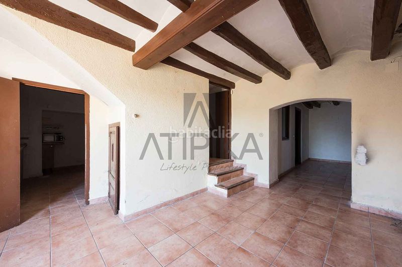 Foto 33cfe2ef-2787-4260-a25f-322d82a94884. Masía finca con 100.000m2 de viñedos y dos casas señoriales en venta a 20 minutos de sitges en Sant Martí Sarroca