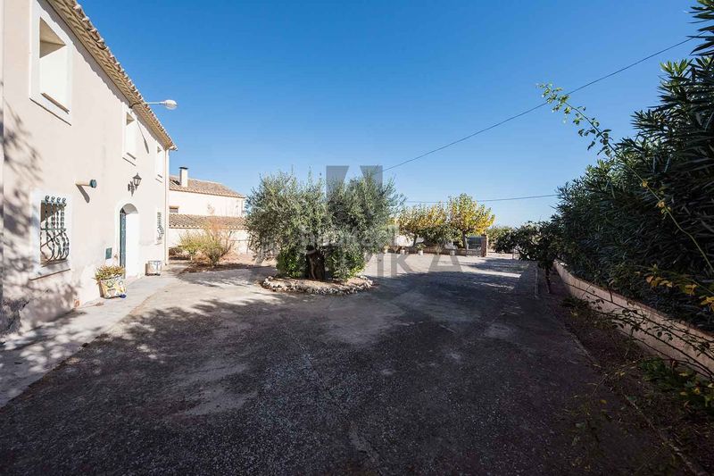 Foto 6ebe0af7-cae8-4e3d-bafd-addfa12bee35. Masía finca con 100.000m2 de viñedos y dos casas señoriales en venta a 20 minutos de sitges en Sant Martí Sarroca