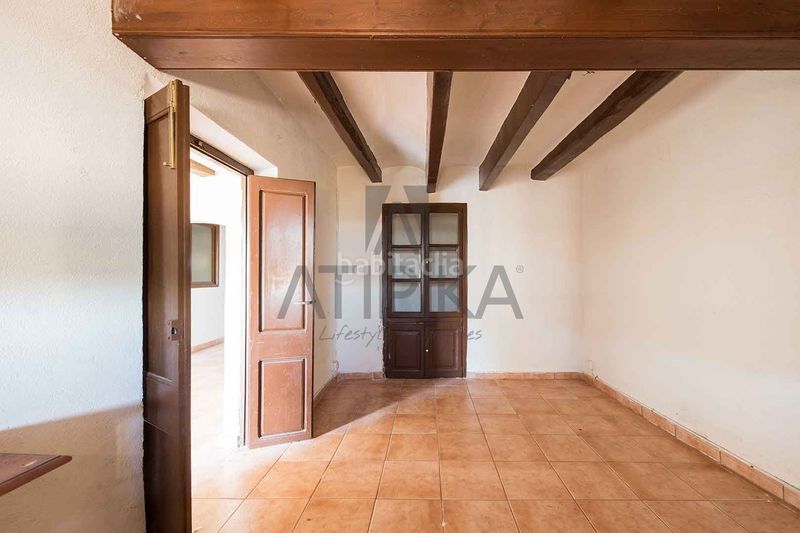 Foto 813ab213-ea6f-4818-b9a1-dd30c4ba48cf. Masía finca con 100.000m2 de viñedos y dos casas señoriales en venta a 20 minutos de sitges en Sant Martí Sarroca