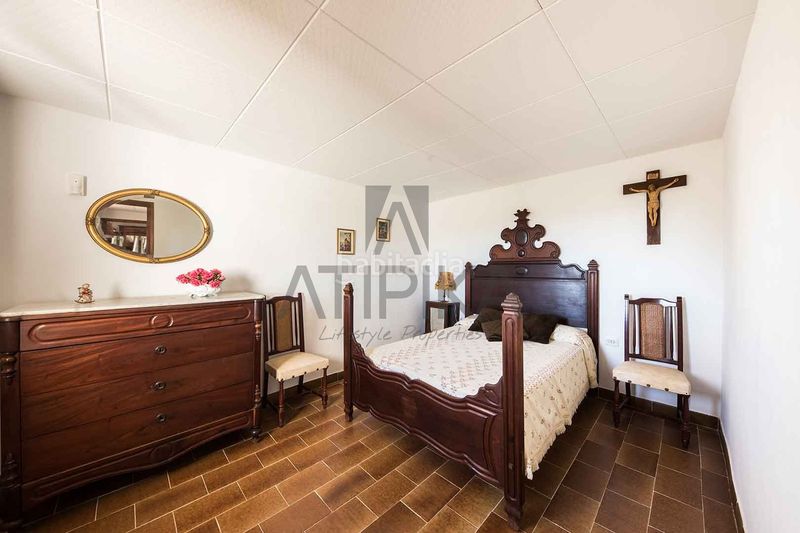 Foto ac6636c9-f0f4-42fa-96c1-d940f90a6feb. Masía finca con 100.000m2 de viñedos y dos casas señoriales en venta a 20 minutos de sitges en Sant Martí Sarroca