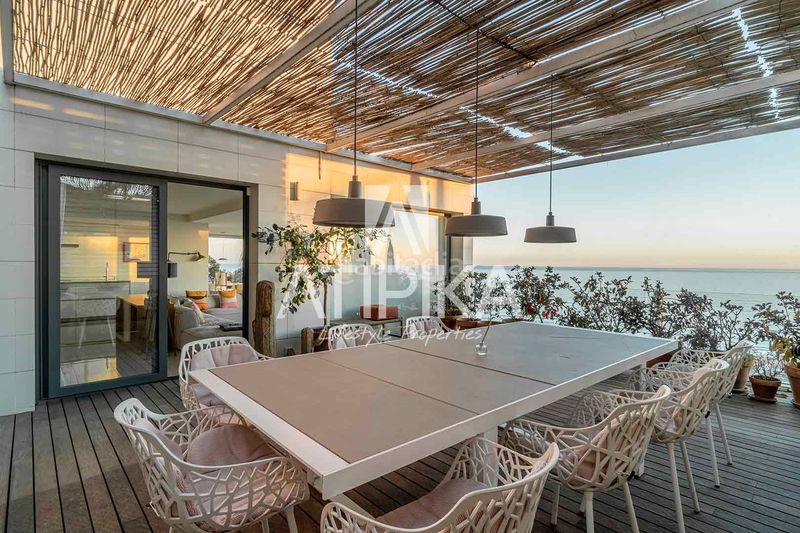 Foto 4664f419-f4ff-469f-9a41-c15b8bd89ef1. Casa amb aparcament piscina a les botigues de Sitges Sitges