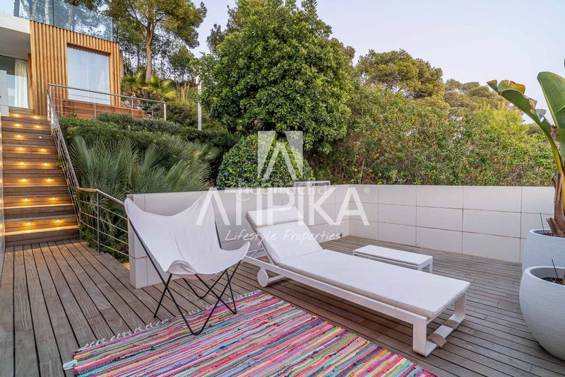 Foto 762a1d42-4c7b-4efc-a55f-2daec5012f88. Casa amb aparcament piscina a les botigues de Sitges Sitges