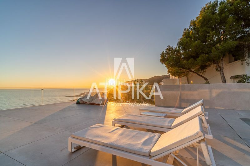 Foto bc129e0f-e01d-463d-a859-9a3cd2b749c8. Casa amb aparcament piscina a les botigues de Sitges Sitges