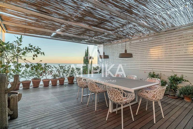 Foto e7ecdcb1-8dba-455e-9333-cbf3159730e3. Casa amb aparcament piscina a les botigues de Sitges Sitges