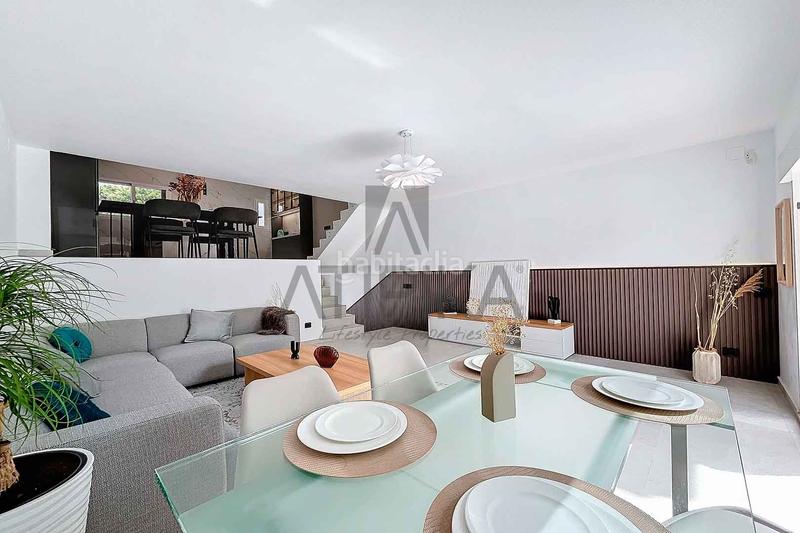 Foto 7a7d6243-2f13-4373-a4f5-e97bea7dac0f. Casa chalet con piscina, recién reformado en vinyetterramar en Sitges