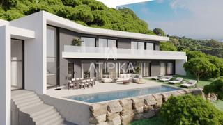 House in Cabrils. Proyecto de chalet en venta con piscina y vistas al mar en cabri