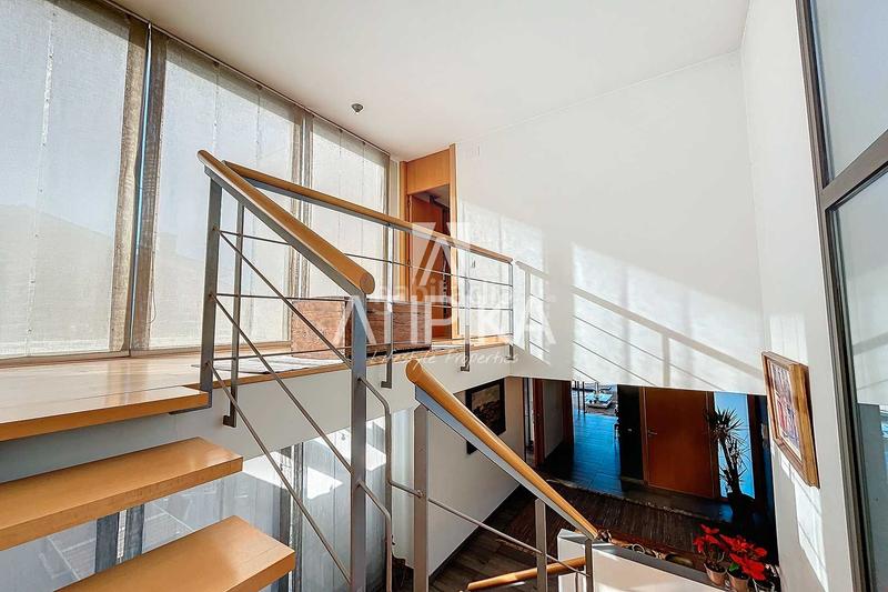 Foto 7a8cc6fc-bd25-4ac8-8bba-70121da6efaa. Casa chalet independiente con piscina en venta la levantina en Sitges