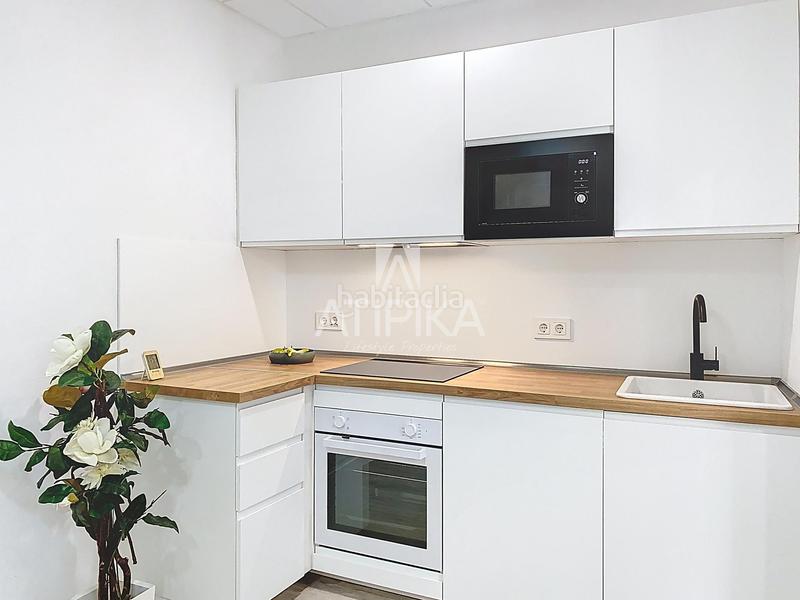 Foto b21a98a2-bc83-4b6e-aefa-da7380c7f6ae. Casa  reformada en venta en el centro de mahón 349.000 en Maó