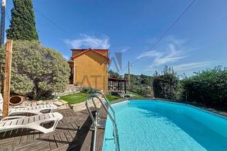 Maison à Olivella. Casa en venta en plena naturaleza con vistas en olivella, sitges