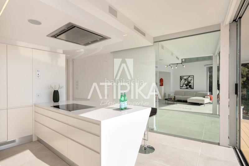 Foto 0ffcdd56-672a-49d9-9c36-189725342a8b. Casa amb calefacció aparcament piscina a Can Girona - Terramar - Vinyet Sitges