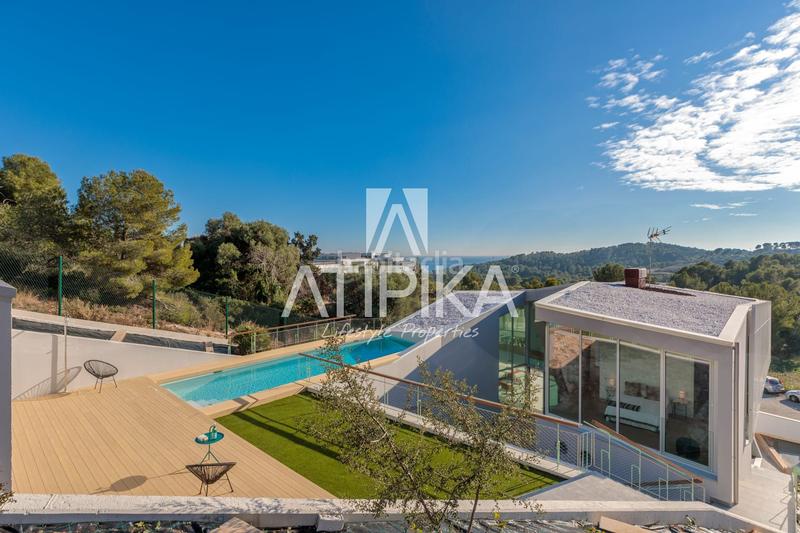 Foto 161e58aa-be2e-47dd-a695-f6665b4a5ef5. Casa amb calefacció aparcament piscina a Can Girona - Terramar - Vinyet Sitges