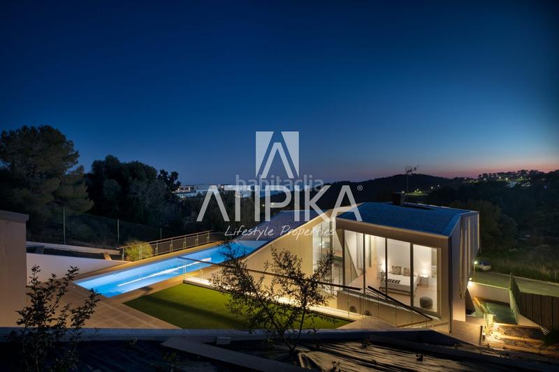 Foto db5ae349-3d90-47d4-b46f-aef4a23d2d84. Casa amb calefacció aparcament piscina a Can Girona - Terramar - Vinyet Sitges
