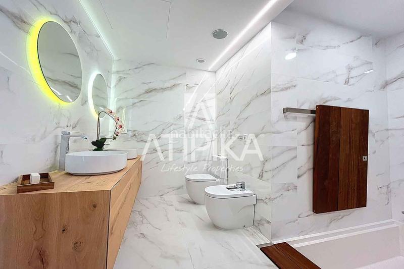 Foto f1e33c58-a88e-4323-9b36-75ac8c993998. Casa amb calefacció aparcament piscina a Can Girona - Terramar - Vinyet Sitges