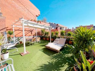 Location Appartement à Sarrià. Espectacular ático en alquiler temporal en sarrià