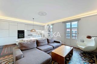 Location Appartement à L´Antiga Esquerra de l´Eixample. Piso en alquiler temporal junto a plaça universitat