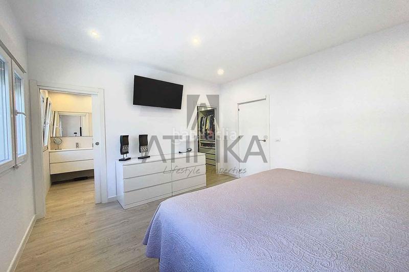 Foto 596c1f43-50f6-460e-8fb1-54556ad95e6e. Casa  en venta de dos plantas y garaje en mahón en Maó
