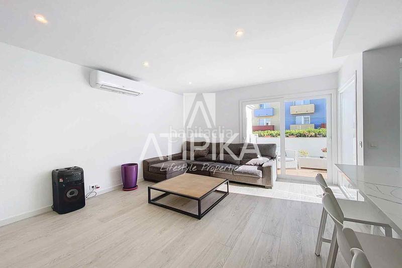 Foto 71d60ee6-9981-4720-9df4-9d690cb0d2d6. Casa  en venta de dos plantas y garaje en mahón en Maó