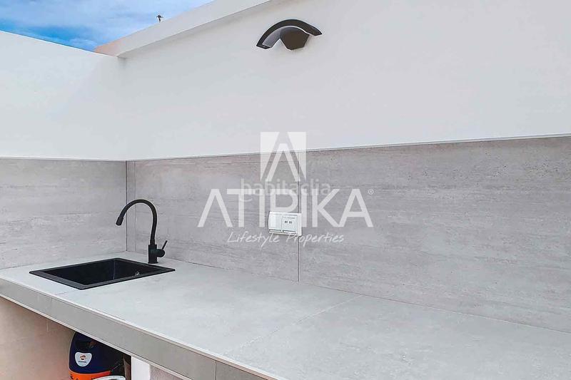 Foto 8dc2a217-8a69-45b9-b256-e289d718c275. Casa  en venta de dos plantas y garaje en mahón en Maó