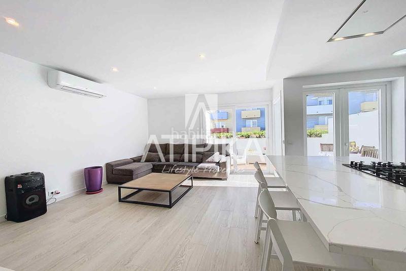 Foto d0d3e825-ee8e-480d-b347-4f13cf93074a. Casa  en venta de dos plantas y garaje en mahón en Maó