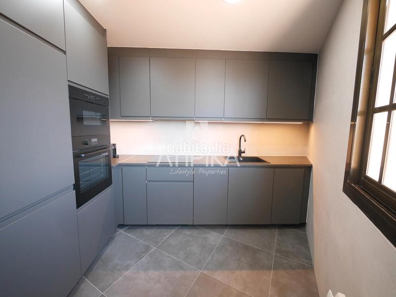 Foto cff2e926-9e76-4a30-8f4a-1ffa5f12a933. Affitto attico con riscaldamento in Sant Ramon - Maternitat Barcelona