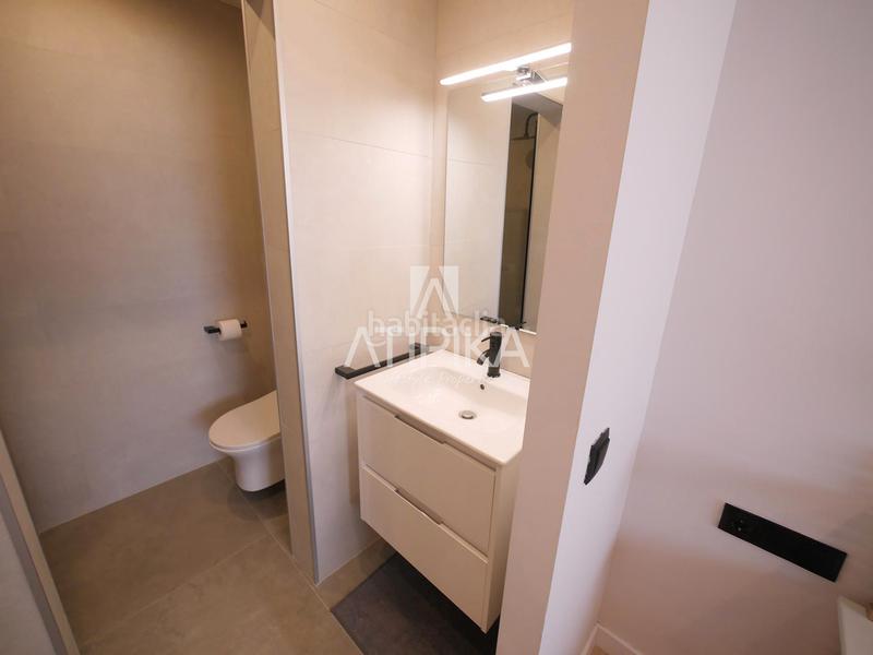 Foto 8de00c0f-3958-43ac-87e8-814821ac3334. Miete dachwohnung mit heizung in Sant Ramon - Maternitat Barcelona