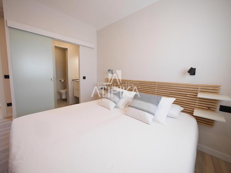 Foto d098f4ef-8a8e-49b2-af63-6df6d154b4da. Miete dachwohnung mit heizung in Sant Ramon - Maternitat Barcelona