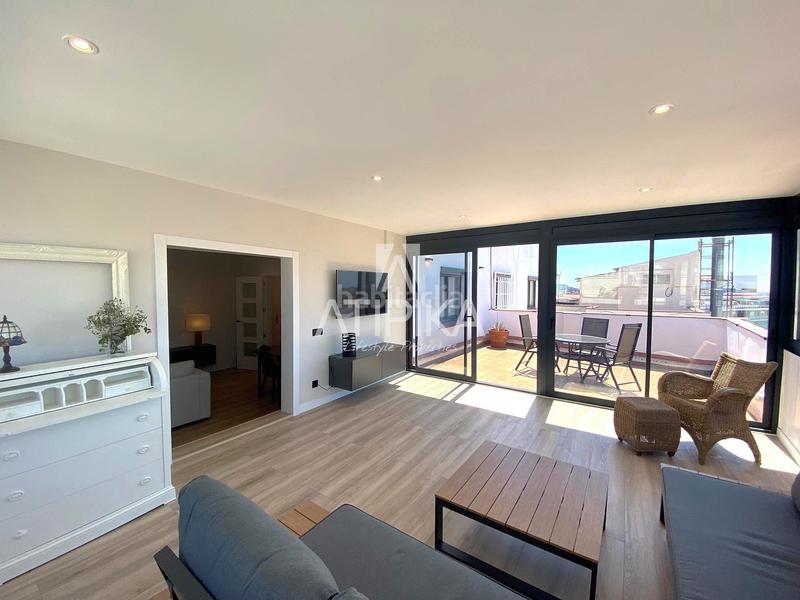 Foto d6f22840-ca48-495d-ad45-f6ff91c3f478. Rent penthouse with heating in Sant Ramon - Maternitat Barcelona