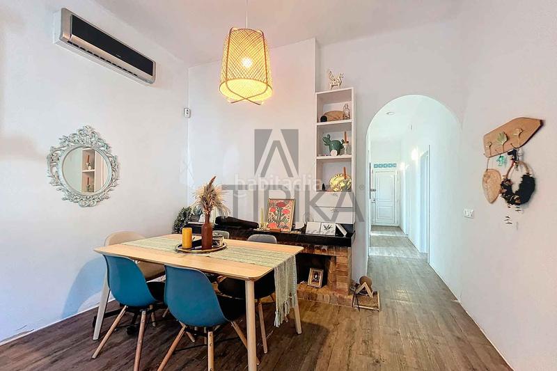 Foto 675a25cd-41b4-4f26-bce7-13e373024dcb. Casa con parcheggio piscina in Lluminetes Castelldefels