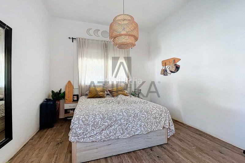 Foto 85acaa41-f7e6-457a-9f16-ed7e3b0c0796. Casa con parcheggio piscina in Lluminetes Castelldefels