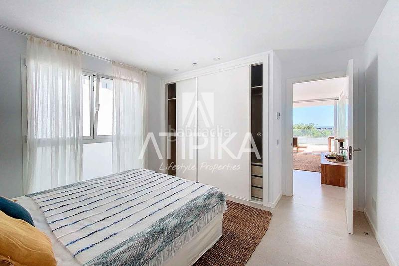 Foto a986535a-d053-4e53-9ed8-0d21eb479196. Piso  de obra nueva en urbanización privada con servicios exclusivos en arenal den castell en Es Mercadal