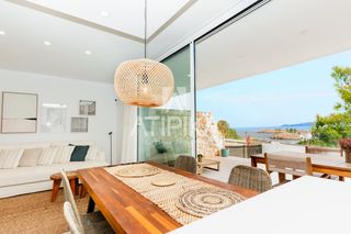 Àtic a Arenal d´en Castell. Áticodúplex en venta de obra nueva con piscina privada en urbani