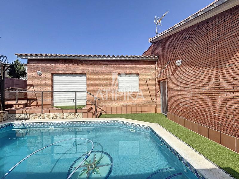 Foto 3663f77e-00ad-4035-abca-2a8c752d67a4. Appartement avec parking dans Zona Alta Premià de Mar