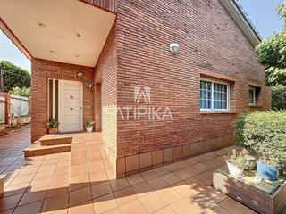 Appartement  Sant ferran. Casa en venta con piscina y garaje en premià de mar