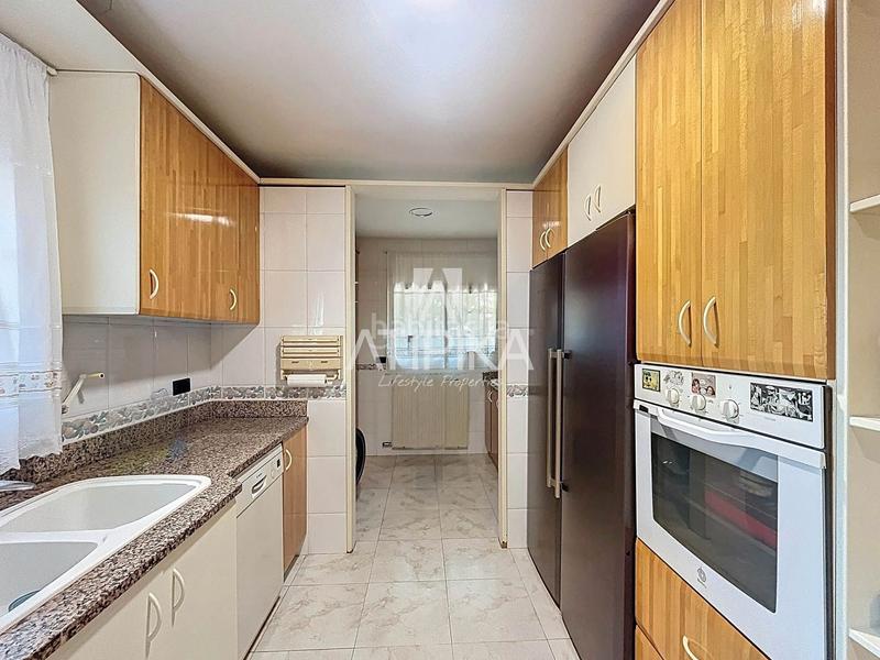 Foto 3be036d1-6dd8-429d-bd5a-24d15a3ca20f. Appartement avec parking dans Zona Alta Premià de Mar